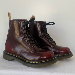 Dr. Martens Women’s Glossy Red Patent Leather Ankle Boots Size 6  KEA